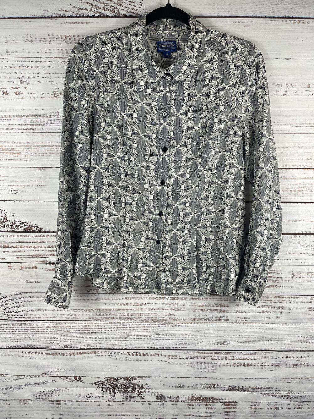 Pendleton Shirt Womens 10 Gray Silk Geometric Print Button Front Long Sleeve Top